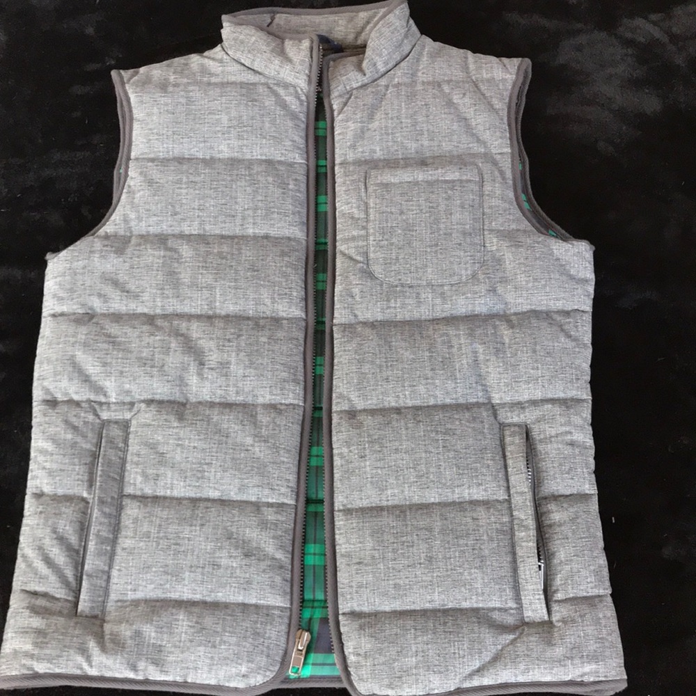 Vineyard Vines Vest. EUC